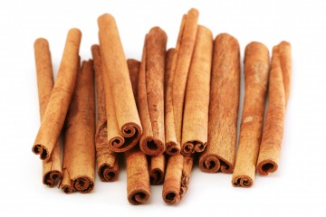 Cinnamon whole Ceylon 8 cm  20 kg